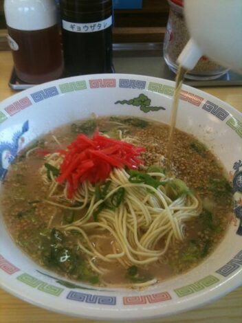 ｢博多ラーメンはかたや｣のラーメン