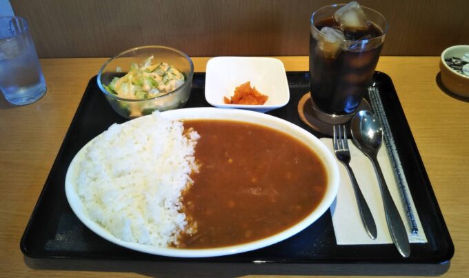 「空模様」のカレーセット(サラダ・ドリンク付き)