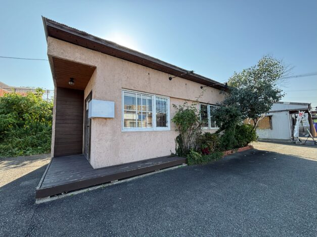 【矢野店舗1及び2】穂波東ICそば・コンパクト店舗物件！駐車スペースあり！飲食・物販におすすめ！