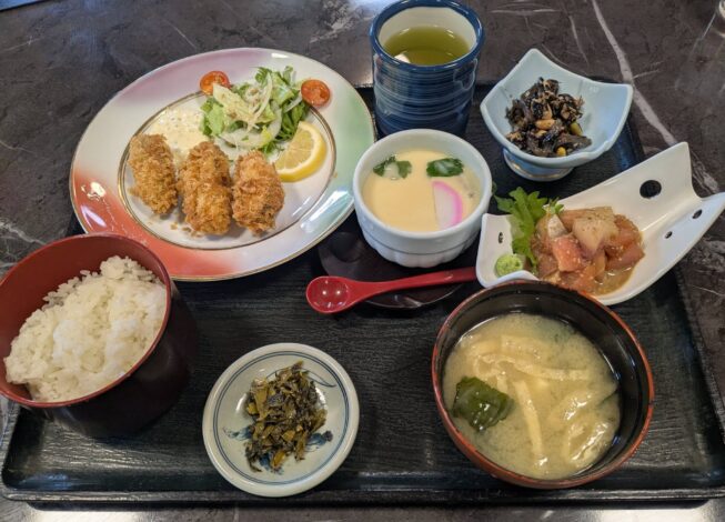 「和食レストラン末広」の日替わりランチ②